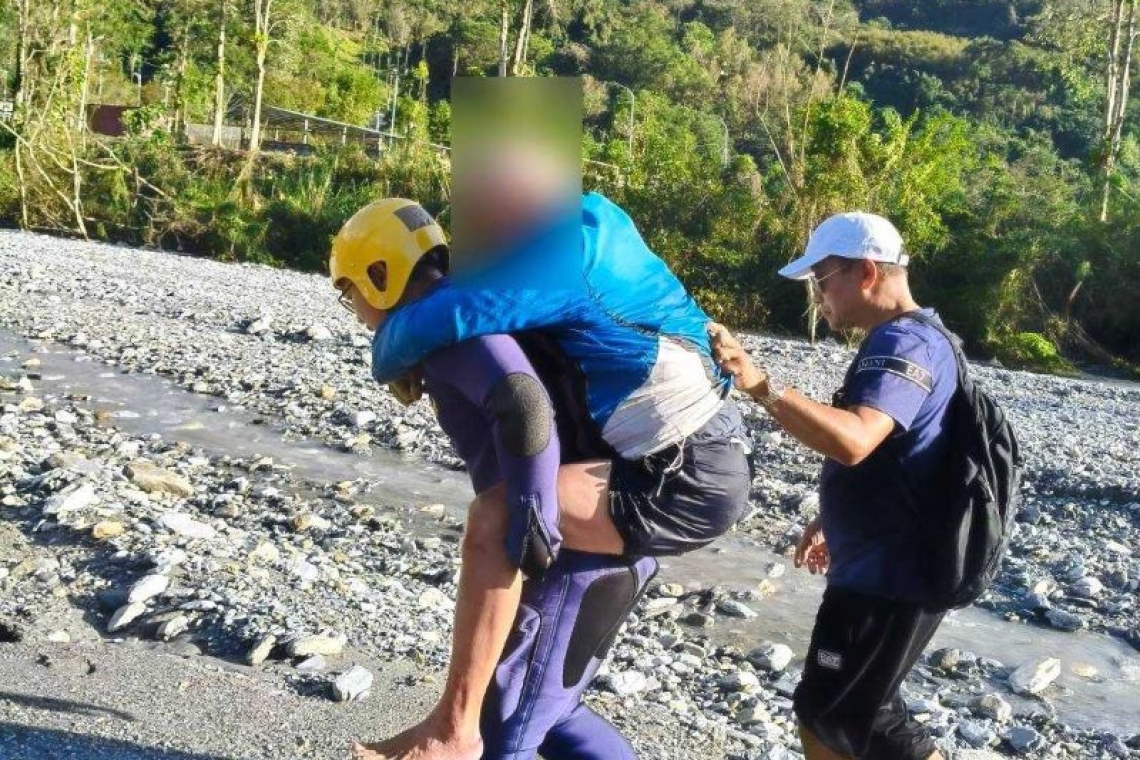 秀林鄉70多歲男子晨泳溺水驚魂／消防局緊急派員搶救助脫險